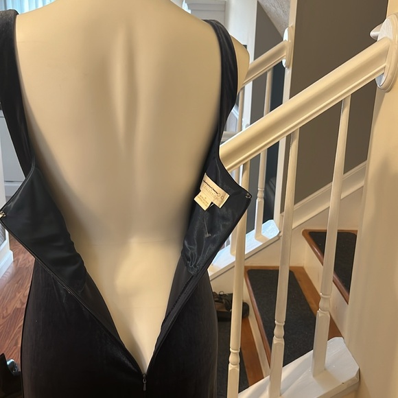 Jenny Yoo Collection A-Line Square sleeveless velvet bridesmaid Dress size 6 New - Picture 7 of 15